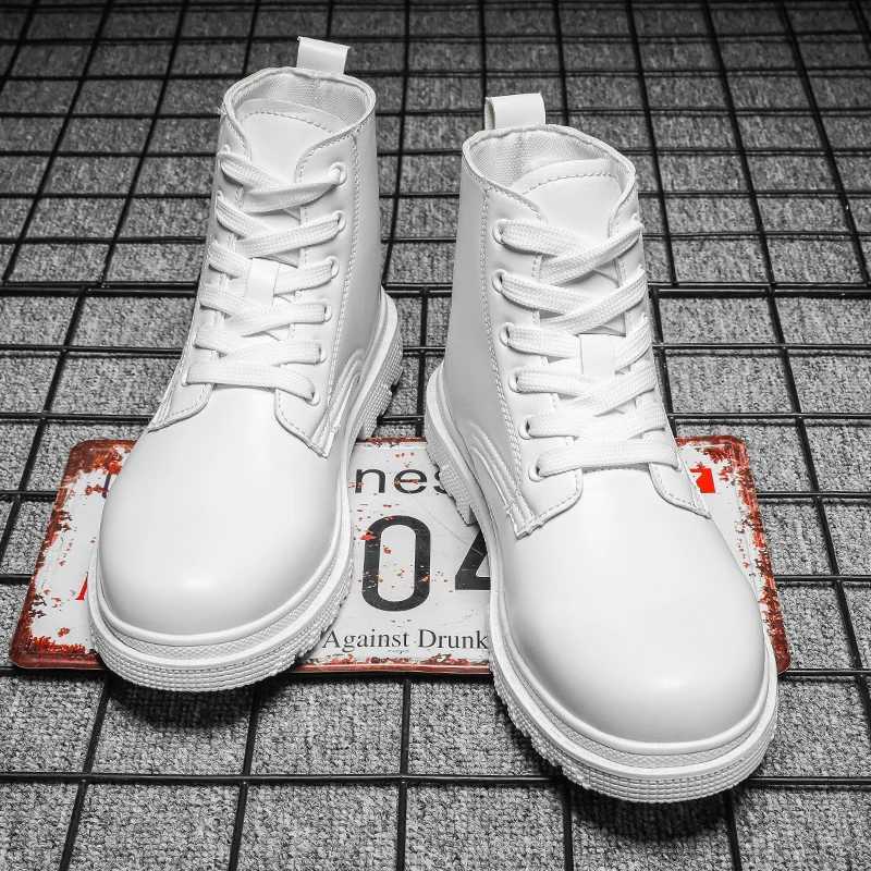 Men Leather Boots 2024 Mens Tooling Safety Shoes for White Casual Shoes British Style Platform Breathable Men Boots OutdoorXJ250115