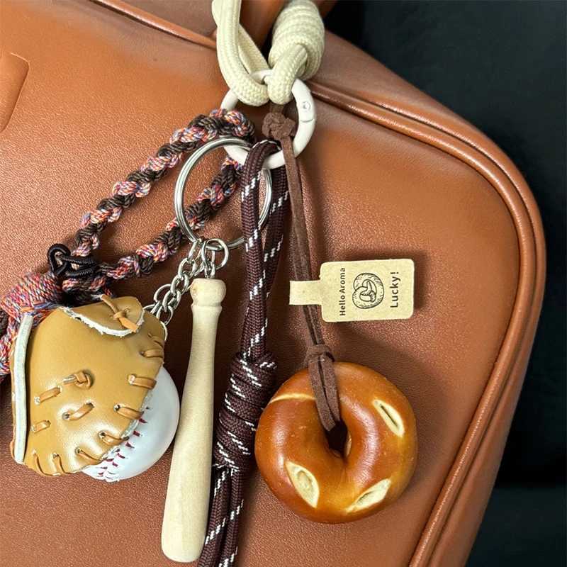 Keychains Lanyards Bag Parts Accessories Braided Rope Pendant High-grade Keychain Ruths Same Style Dachshund Suitable For Phone H250217