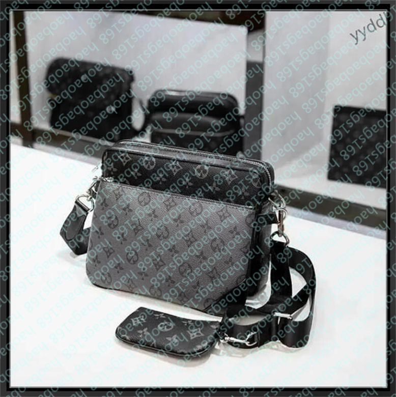 Mens Designer Crossbody Bags Outdoor Hobo Cross Body Cover Flap Bags Gentleman Luxury Shoulder Bags Reverse Set Leather Shoulder man Bag Leather Men bags