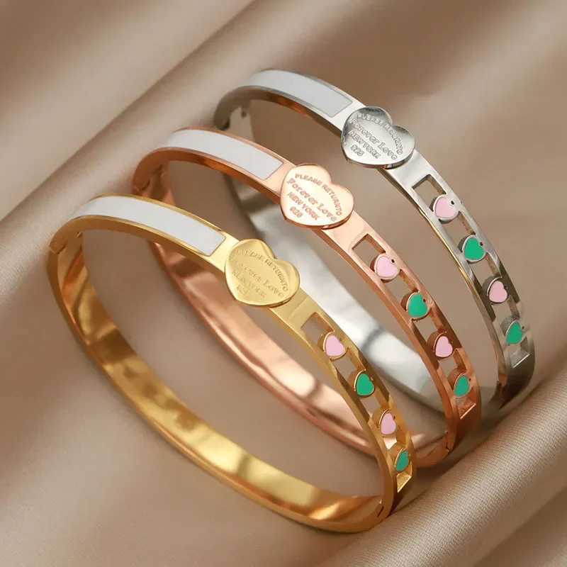 Bangle Classic Stainless Steel Metal Multicolor Heart Bangles for Women Fashion Brand Jewelry Hollow Bracelets Gift Accessories H250115