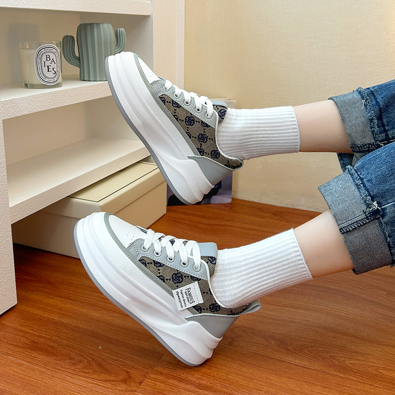 Women Casual Shoes Thick Sole Fashion Versatile Design Sense Korean Version Triple Grey Green Free shipping