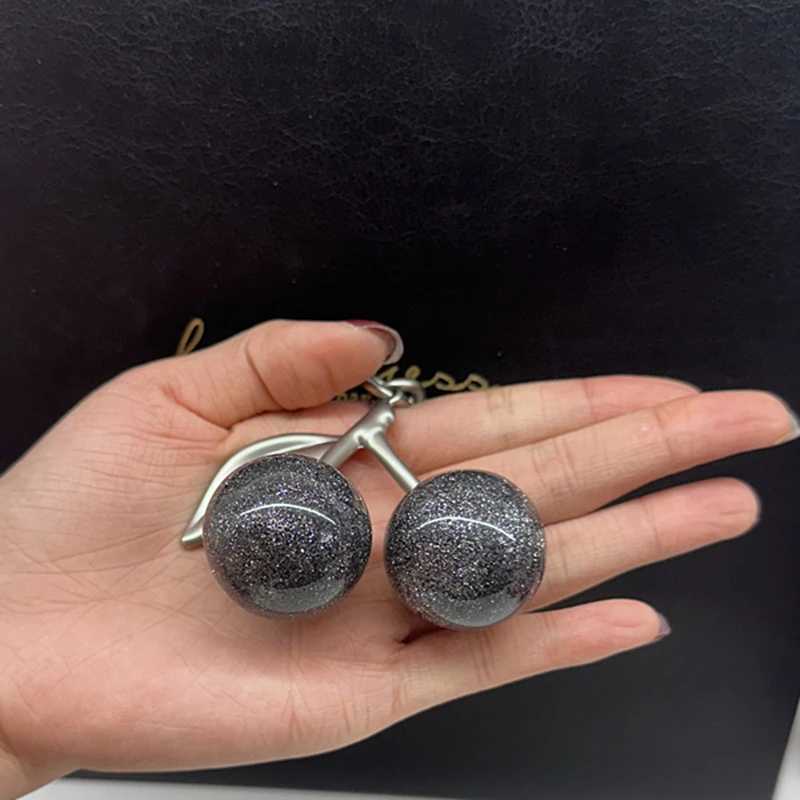 Keychains Lanyards For Handbag Shoulder Bags Grey Shiny Crystal Cherry Pendant Womens Exquisite Keychain Accessories Gift H250115