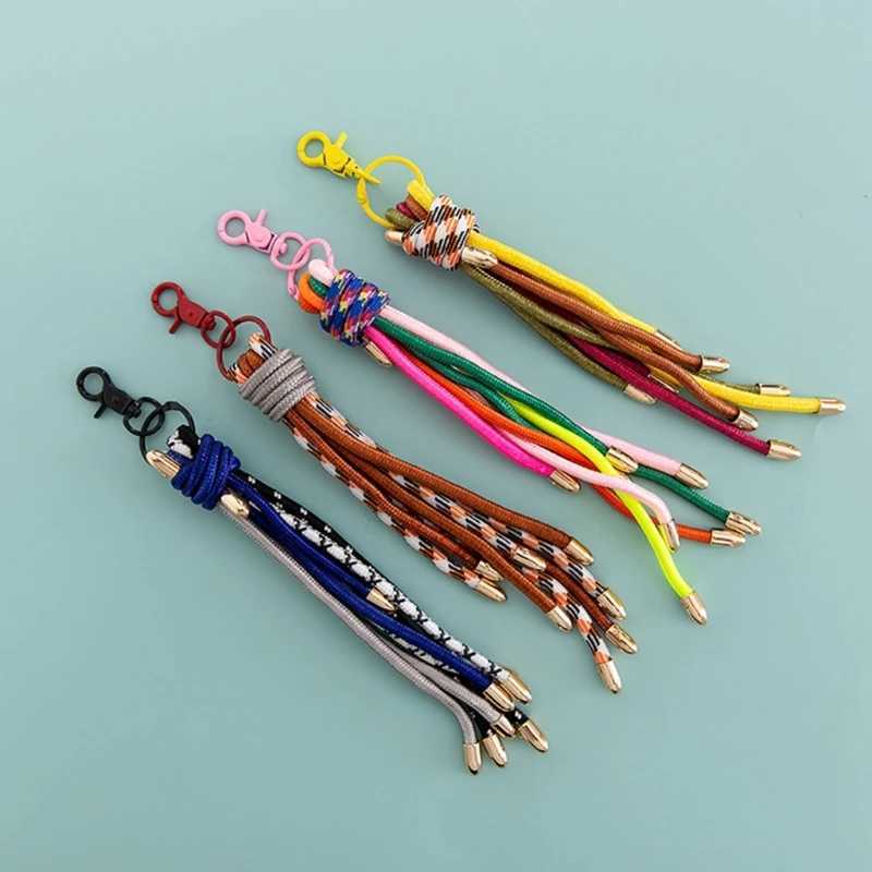 Keychains Lanyards Handmade Key Holder Functional Accessory Convenient Hand Woven Lanyard Fringe Keyrings for Backpacks Bag H250115