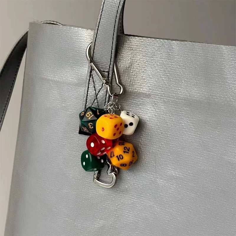 Keychains Lanyards Y2K Black Dice Shaped Keychain Funny Resin Key Chains for Women Cuboid Heart Bag Charms Keyring Handbag Casino Party Gifts H250115