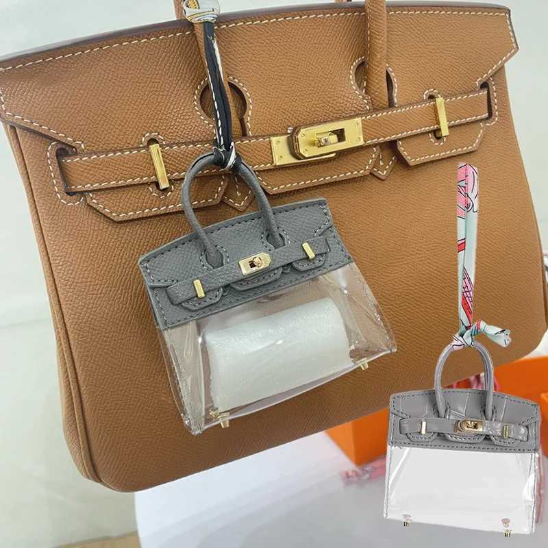 Keychains Lanyards fashion Innovative Mini Car Key Bag Anti-Lost Keychain Holder Case Pendant lipstick Earphone Transparent Platinum Set Purse H250115