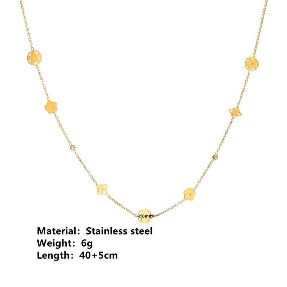 Earrings Necklace titanium steel five Clover necklace jewelry Stainless Steel waterproof Double Layer Clove Gold Plated and bracelet set H250217