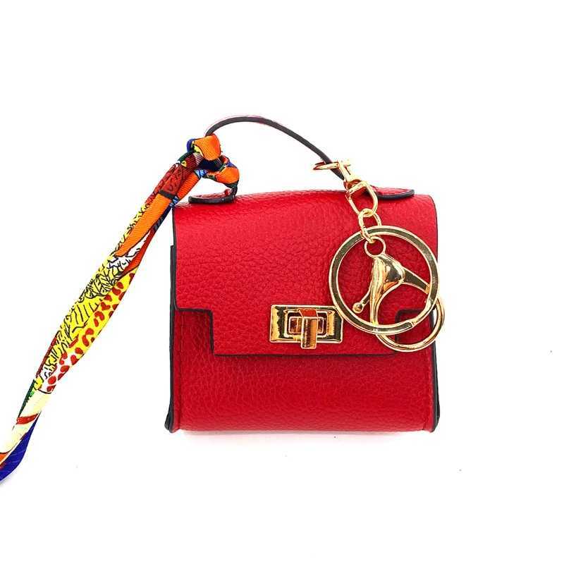 Keychains Lanyards New Mini Bag Pendant Cute Bluetooth Earphone High End Leather Creative Keychain H250115
