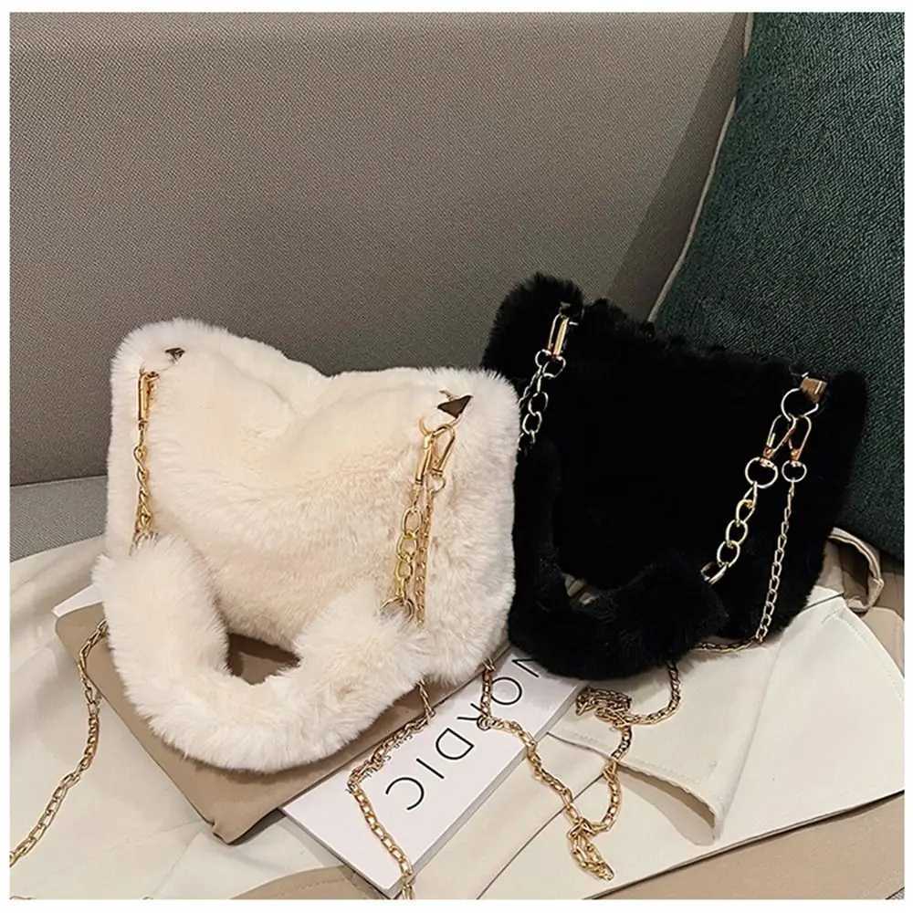New Arrival Fashionable womens fluffy shoulder bag womens winter under chain bag solid color handbag soft plush handbag T250407