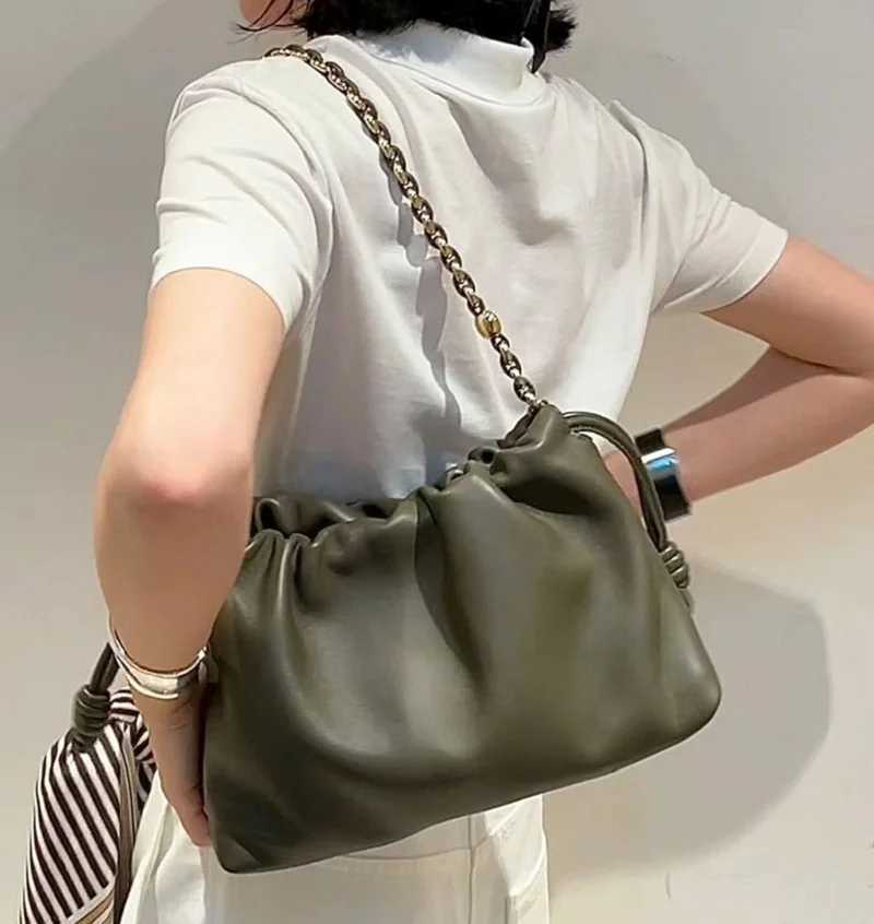 New Arrival New womens cloud bag drawstring vagrant bag cross body bag genuine leather shoulder bag casual bucket bag T250312