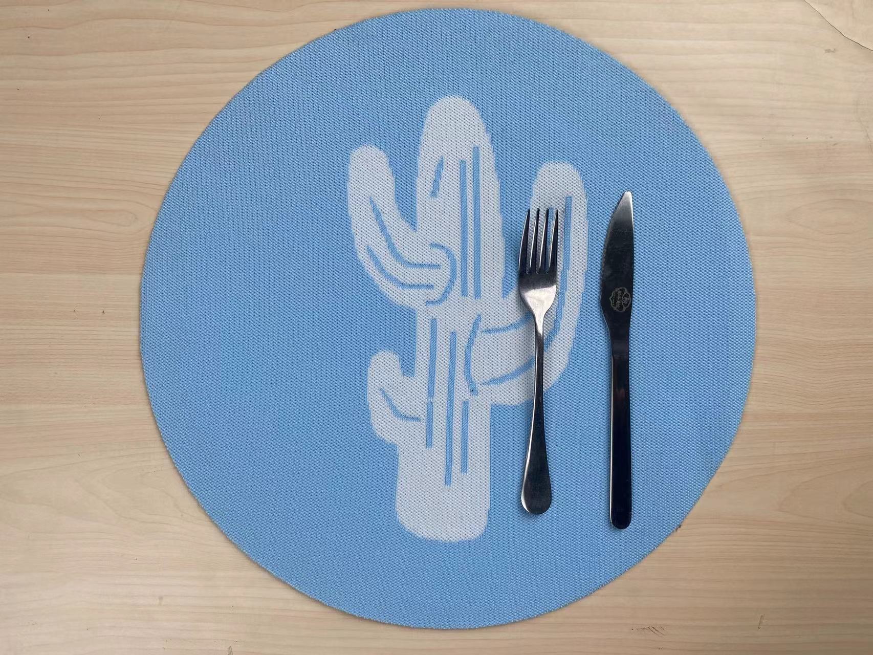 Durable Handwoven Cotton Table Runner - Stylish & Environmentally Friendly for Your Kitchen