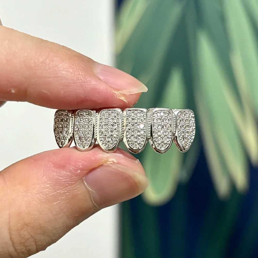 RACHELZ Hip Hop 6/6 Full Zircon Teeth Grillz Fashion CZ Stone Tooth Caps Decor For Women Men Punk Body Jewelry Cosplay HalloweenXJ250114