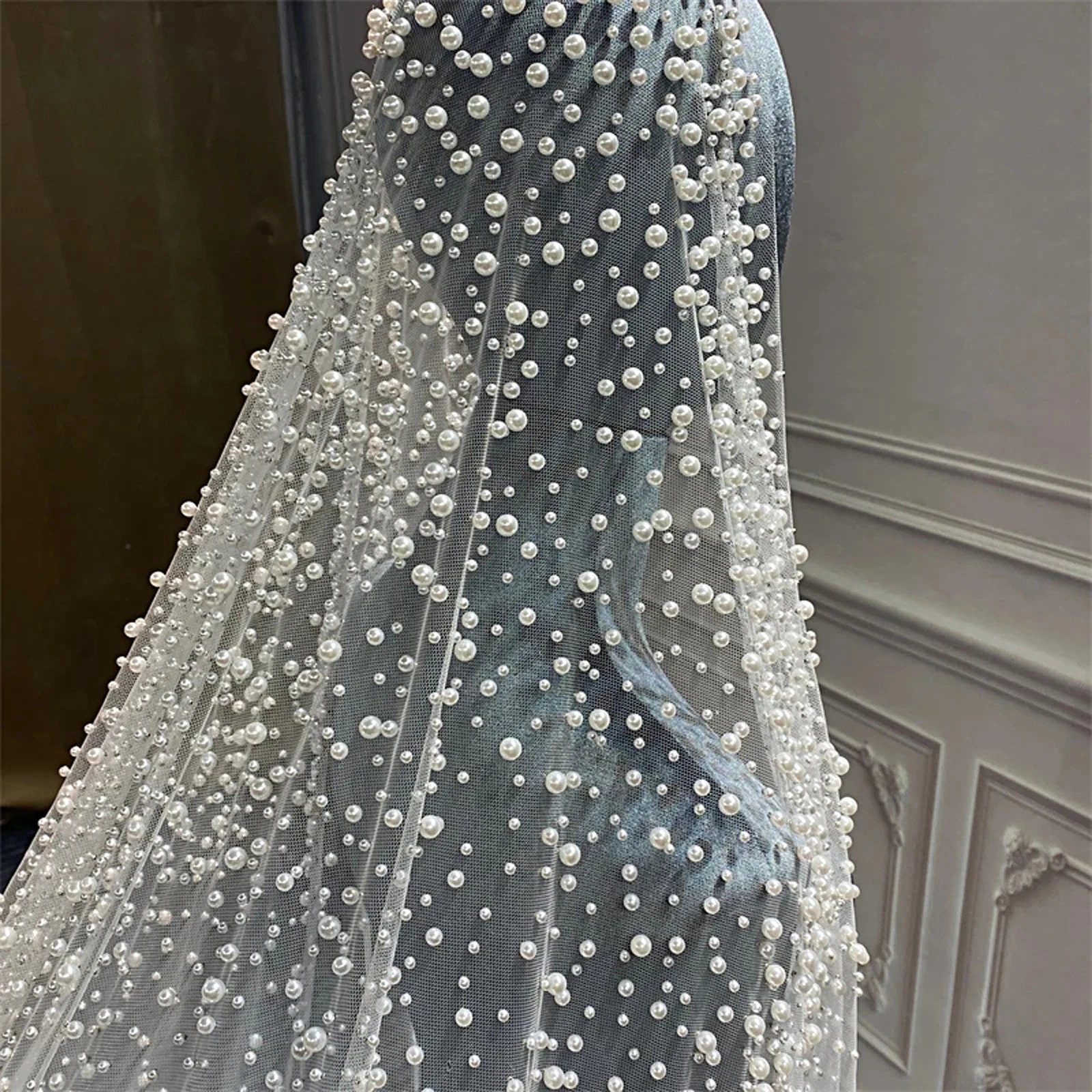 V139 Beaded Bridal Veils Long Royal Cathedral Length Veil Wide Wedding Veils with Comb Wedding Accessories250108