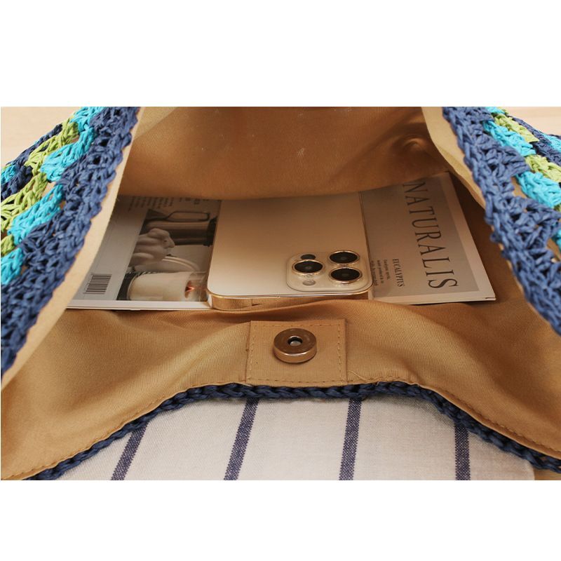 New Shoulder Popular Large-Capacity Woven Versatile Straw Bags, Fashionable Women's Bags For Vacation And Commuting.