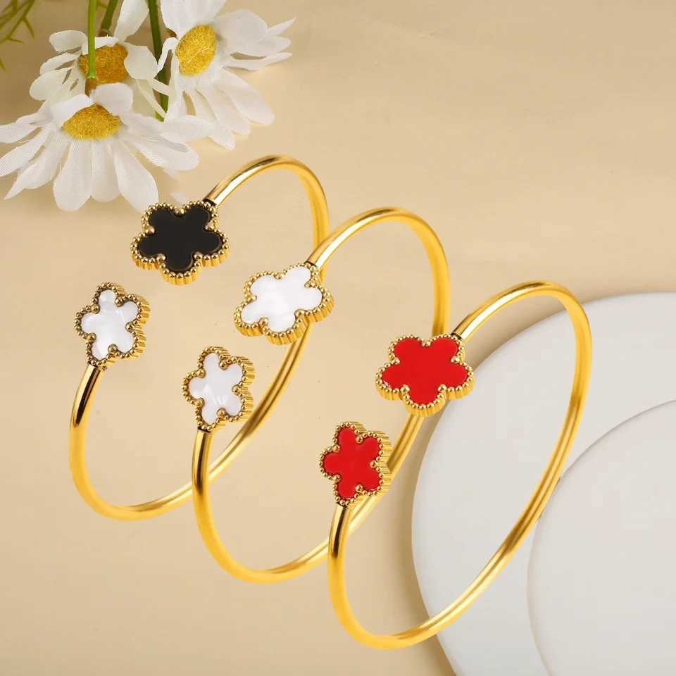 Bangle 316L Stainless steel five-leaf flower 18k gold-plated bracelet Personality charm plant Fashion Jewelry Women Girls Gift Clover H250115