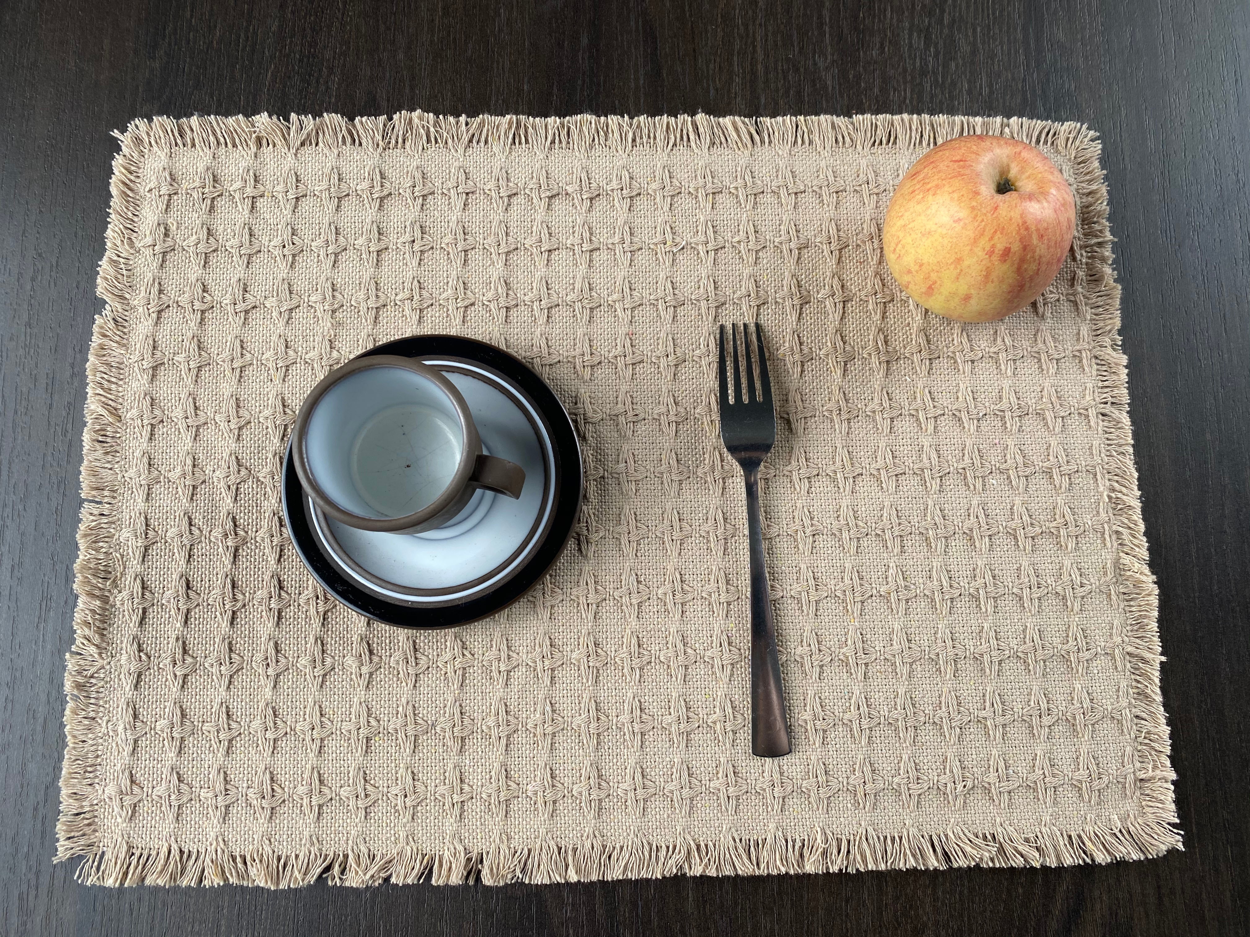 Eco-Friendly Handcrafted Cotton Dining Table Mat - Durable & Stylish Kitchen Decoration