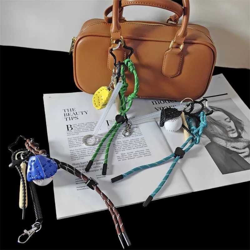 Keychains Lanyards Hot Ins Style Maximalism Trend Anime IP Bag Pendant Cute Doll Personalized Decoration Keychain Straps Phone Lanyard Charm H250115