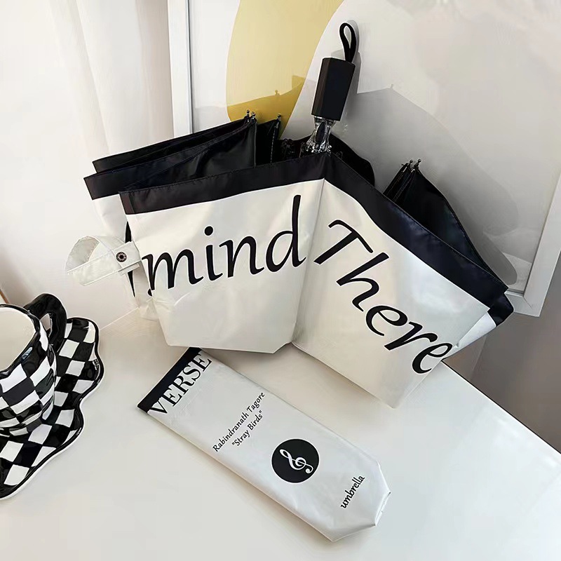 Versatile Triple Fold Rain Umbrella Reliable Automated Design for Seamless Shade Experience