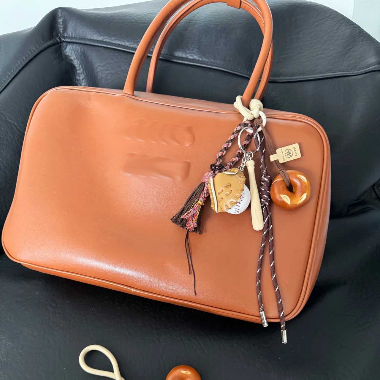 Keychains Lanyards Cute Style Alkaline Water Small Bread Weaving Rope Pendant Bag Decoration Keychain Parts Accessories H250115