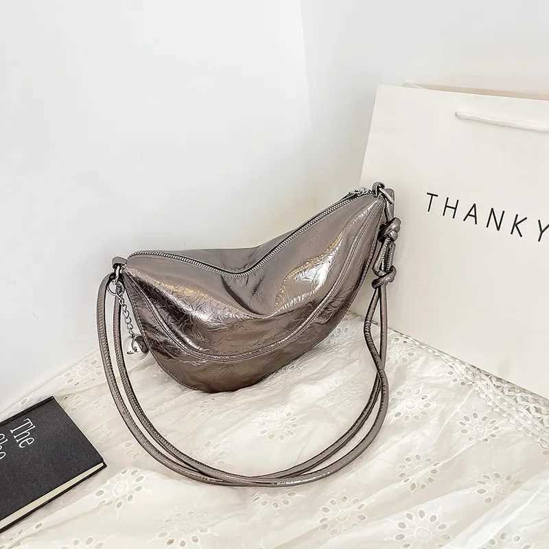 Small Silver Crossbody Bags for Women Y2k Korean Fashion Designer Female Bucket Bag Lady Shoulder Bag Handbags and Purses Z250115