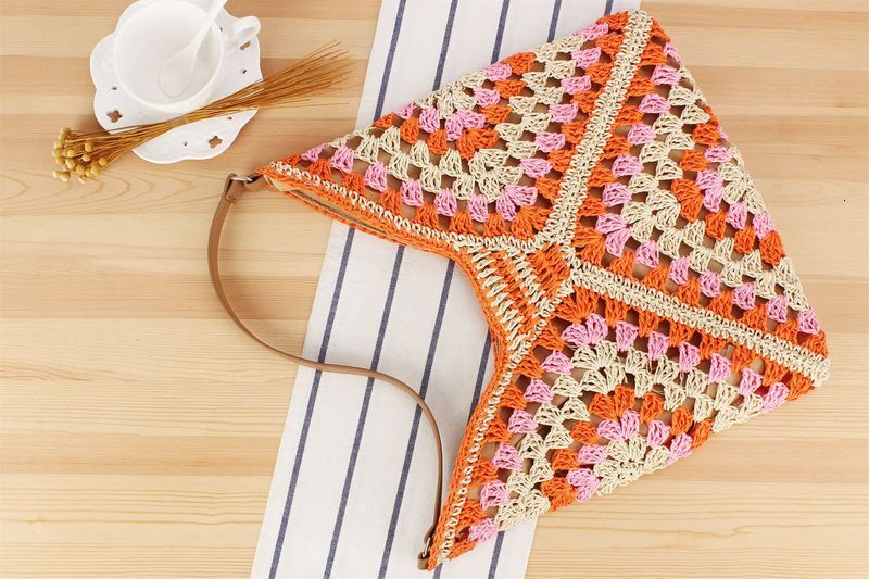 New Shoulder Popular Large-Capacity Woven Versatile Straw Bags, Fashionable Women's Bags For Vacation And Commuting.
