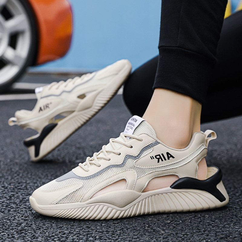 2025 new men's sandals summer wear beach sports non-slip anti-odor baotou driving dad ins thick sole
