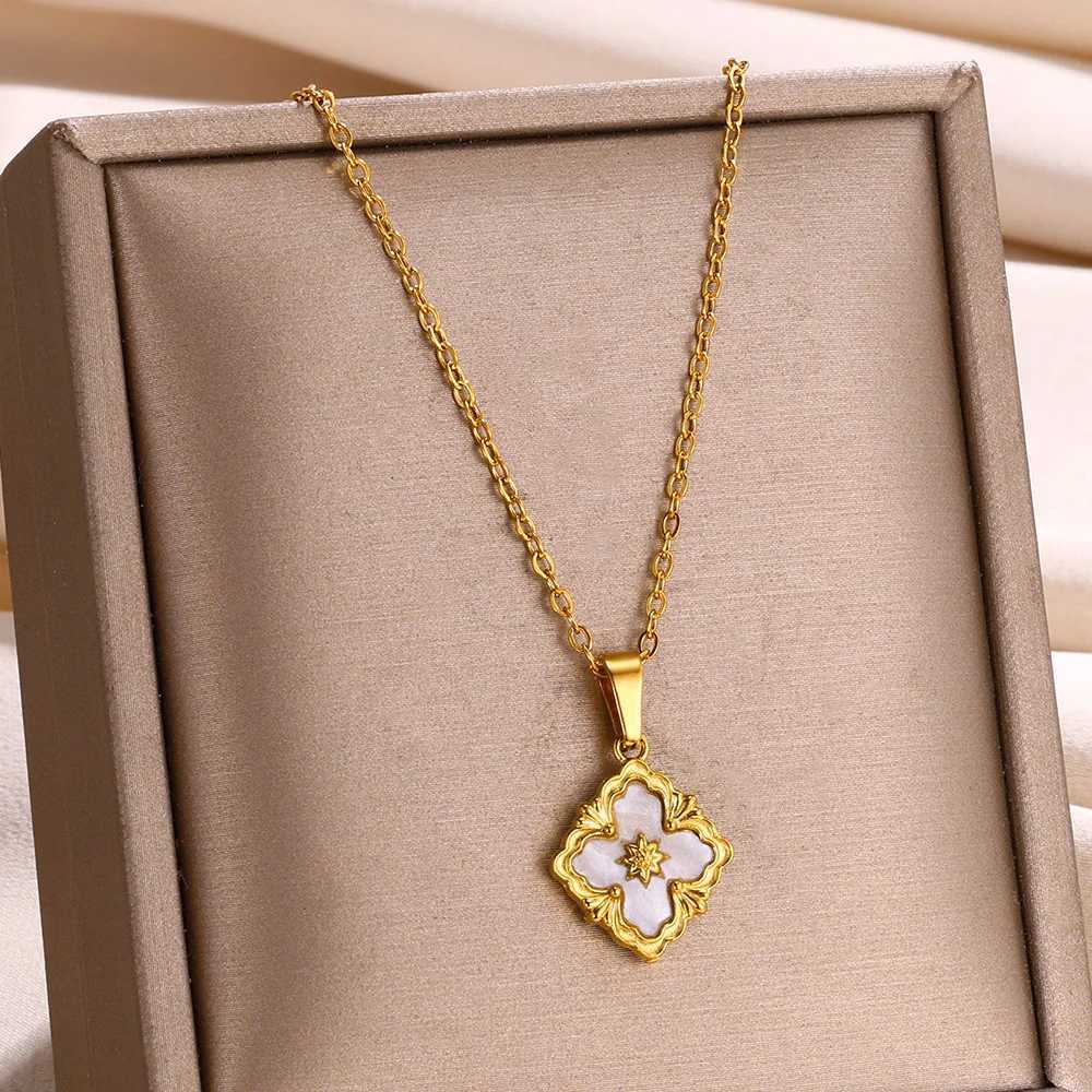Pendant Necklaces Stainless steel lucky clover pendant necklace suitable for women gold chain accessory round cross jewelry gift H250217