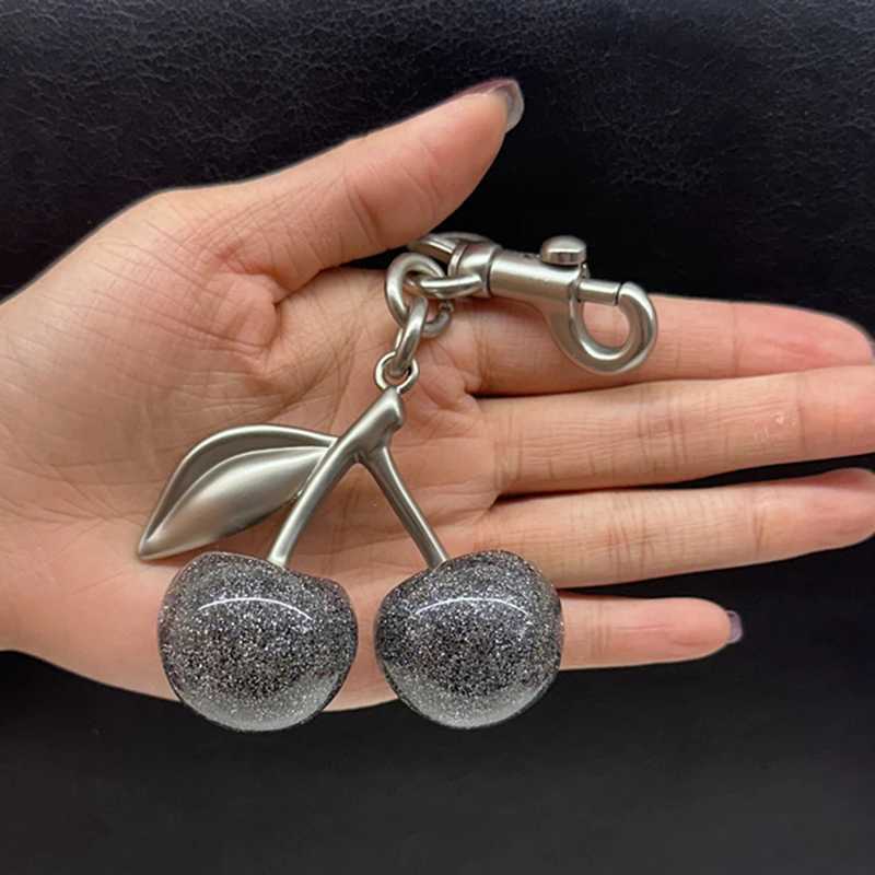 Keychains Lanyards For Handbag Shoulder Bags Grey Shiny Crystal Cherry Pendant Womens Exquisite Keychain Accessories Gift H250115