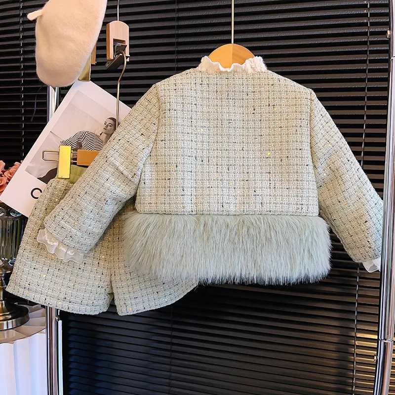 Clothing Sets Winter girls fashion plus wool suit little girls cute little perfume fluff warm two-piece baby girls baby clothes Y241129MMXE