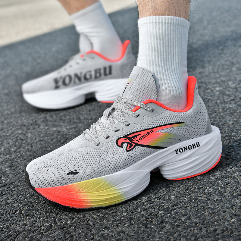 Men Women Sports Shoes Fashion Thick Sole Running Design Sense Training Couple Sneakers Multi Colors hot Free shipping