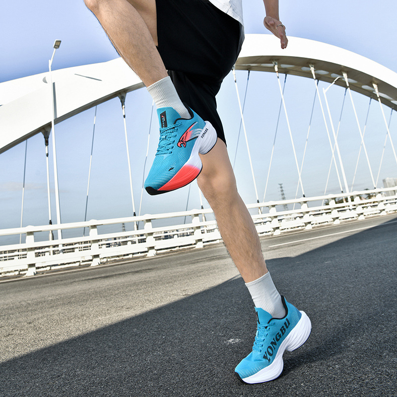 Men Women Sports Shoes Fashion Thick Sole Running Design Sense Training Couple Sneakers Multi Colors hot Free shipping