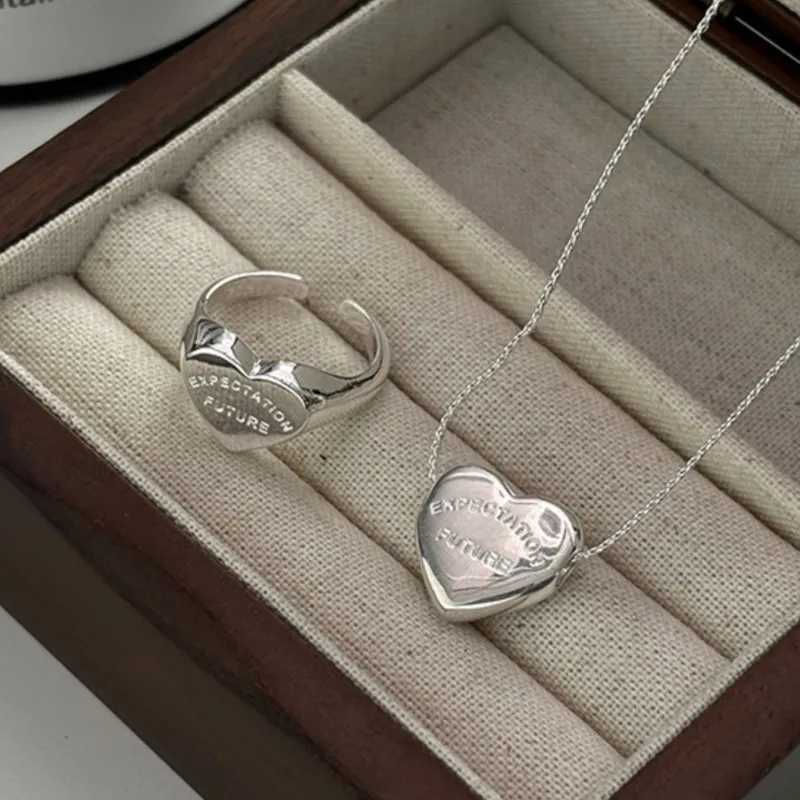 Cluster Rings Silver Color Love Heart Letter for Women Elegant Simple Smooth Ring Party Jewelry Gifts H250115