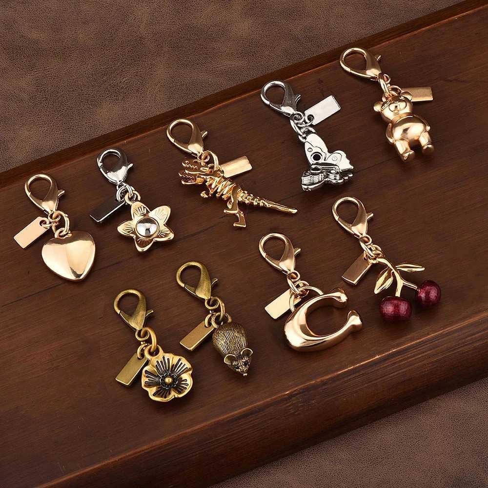 Keychains Lanyards Exquisite High-end Bear Cherry Butterfly For Women Y2k Bag Pendant Car Key Chains Jewelry Gift Decoration Accessories H250115 5PAF
