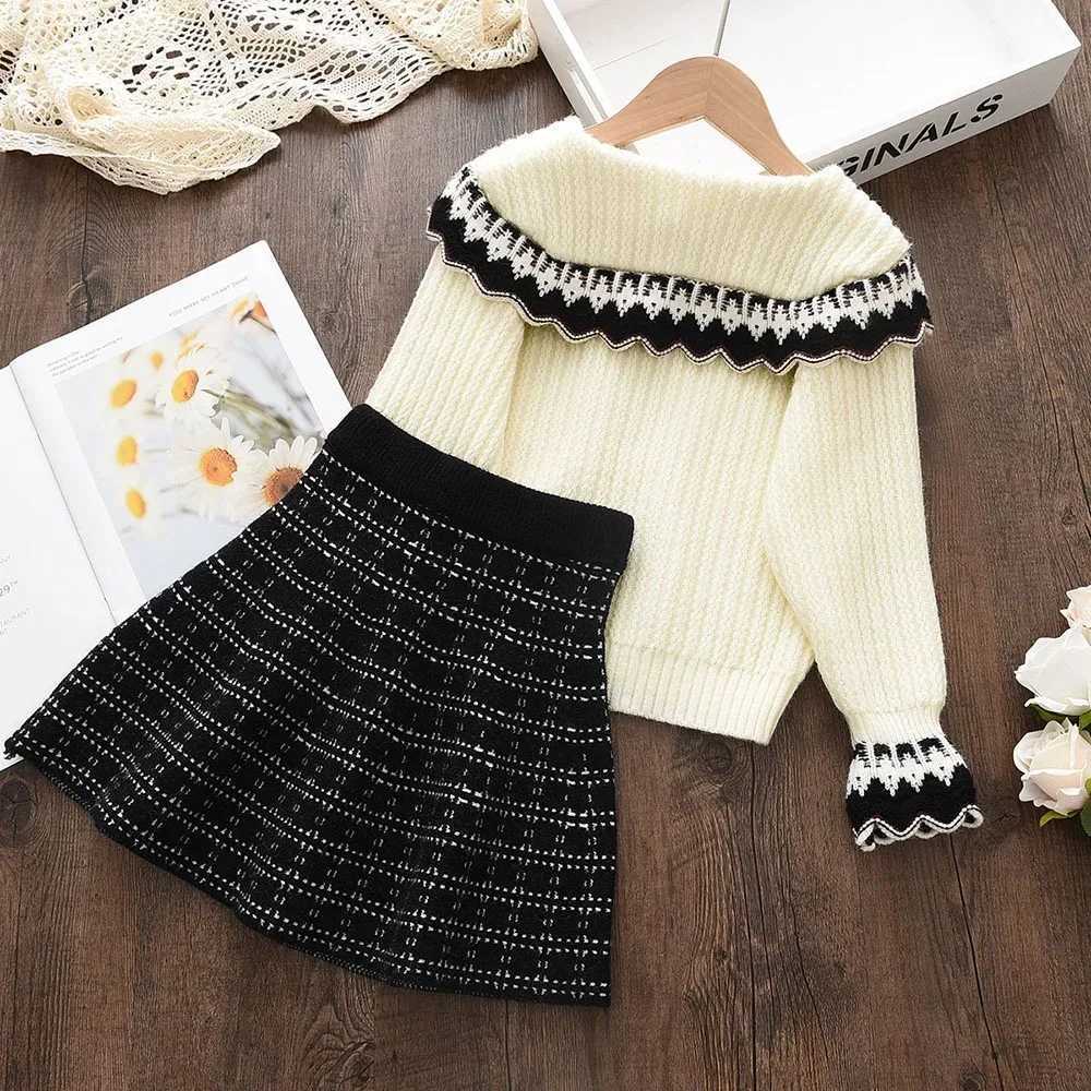 Bear Leader Girls Suits Winter Lace Collar Solid Color Longsleeved Sweater Halflength Pleated Skirt 2piece Sets 26 Years Old L250926IOK1