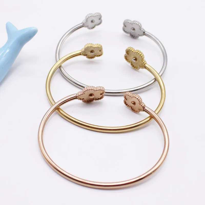Bangle Original stainless steel five leaf flower plant petal bracelet for girls jewelry womens birthday H250115