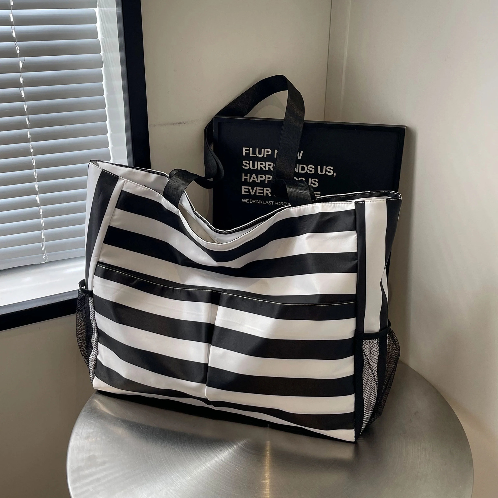 A Large Tote Bag with Multiple Pockets Striped Shape Suitable for Beach Vacations Shopping Trips Travel Commuting.250114