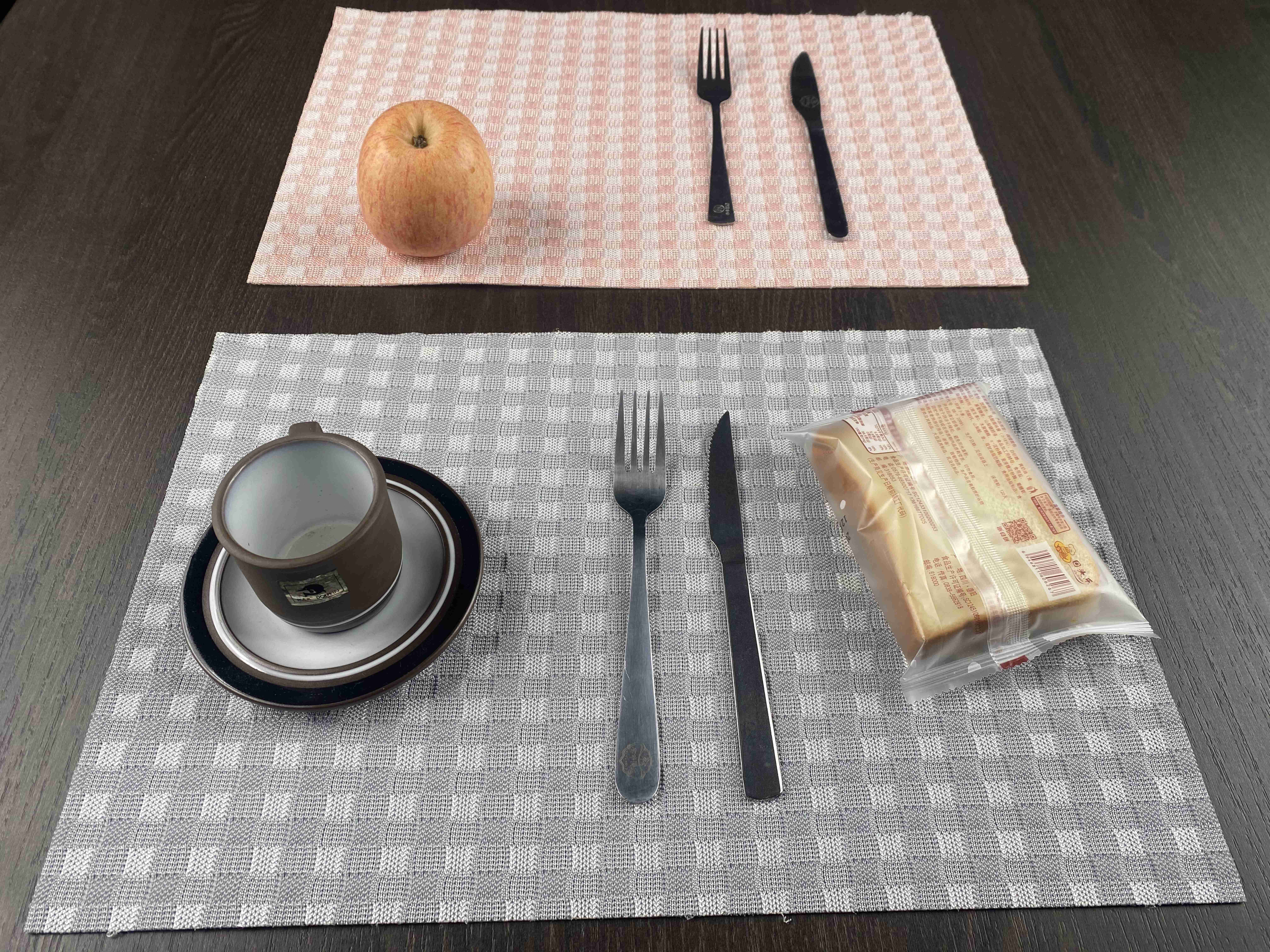 Eco-Friendly Heavyweight Cotton Kitchen Mat with Handwoven Design for Sustainability