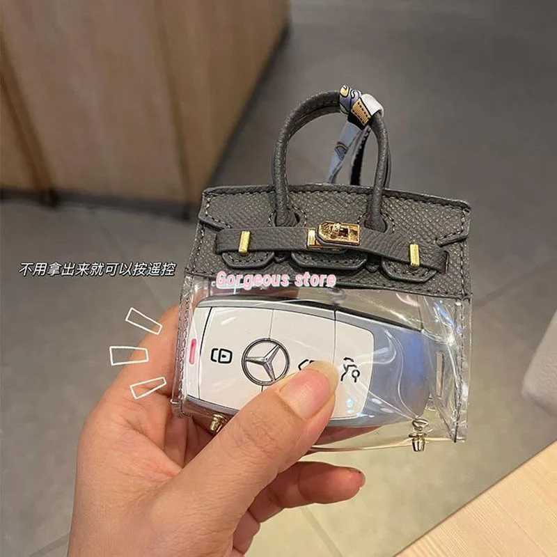 Keychains Lanyards Car Key Bag Mini Pendant Transparent Platinum Hanging Decoration Exquisite Headphone H250115