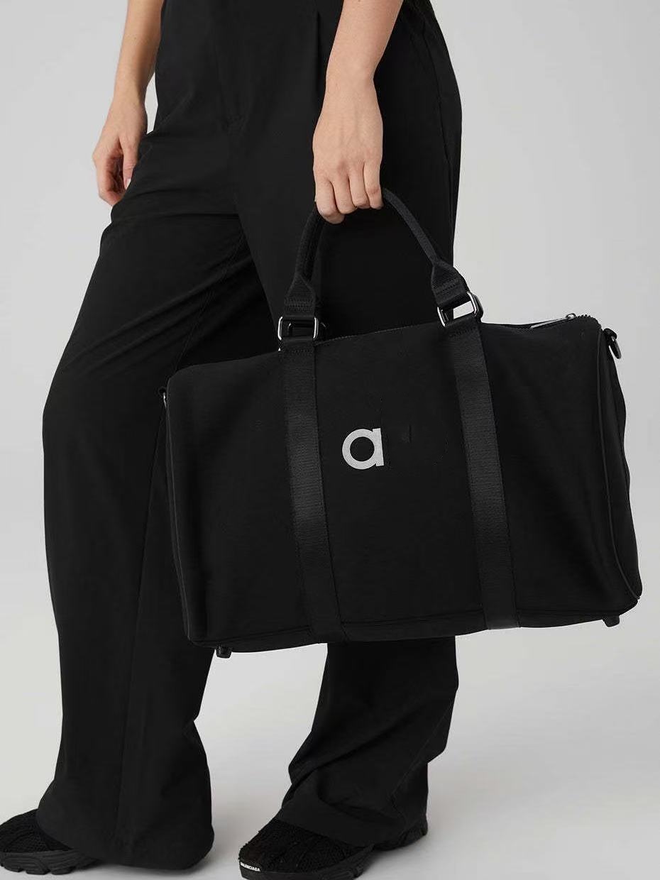 Yoga A hand luggage bag with side zipper, dry wet separation bag, rubber travel and sports bag