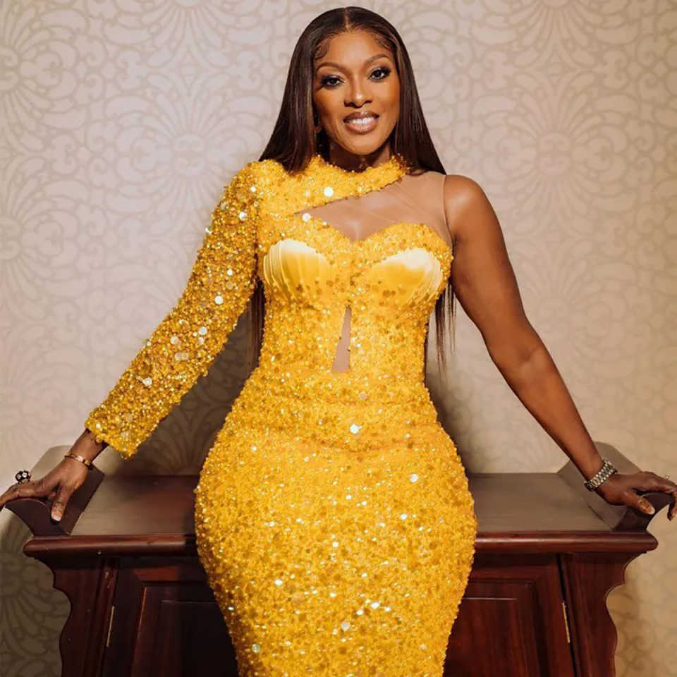 Yellow Mermaid Prom Dresses For Special Occasions Illusion One Shoulder Long Sleeves Beaded Sequined Evening Gowns