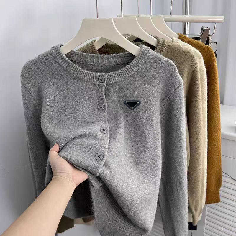 Designer crewneck womens sweaters autumn and winter new knitted knitwear cardigan casual loose long-sleeved coat for women 8W6Y