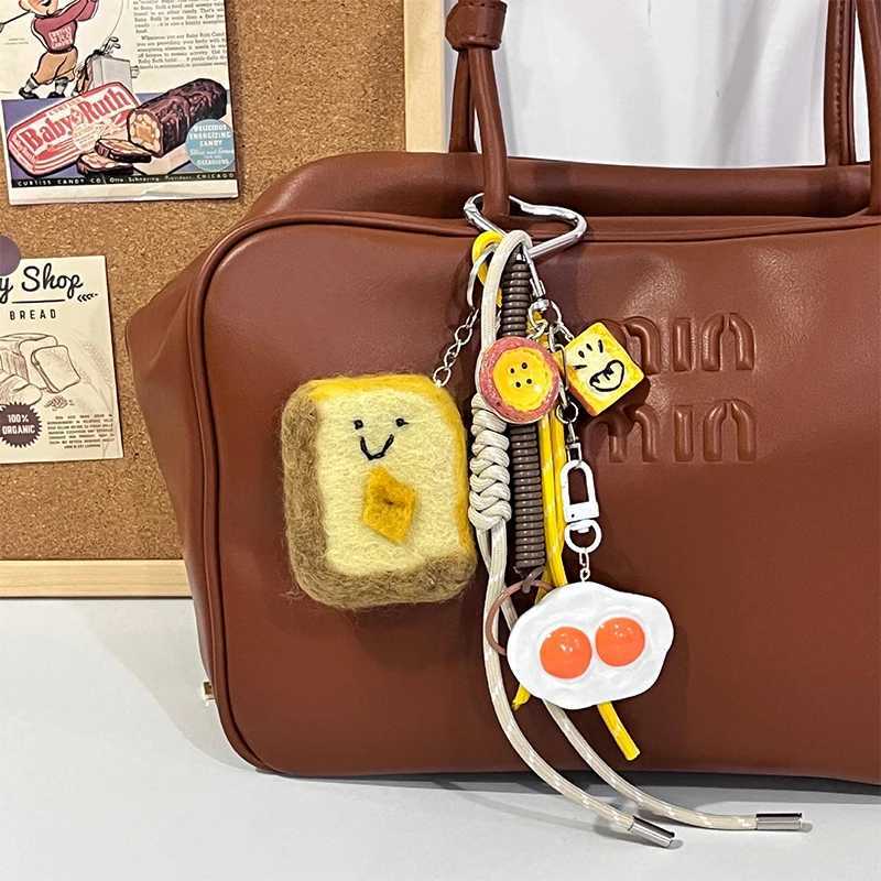 Keychains Lanyards 2025 Dachshund Bag Pendant New Diy Bread Chocolate Toy Combination Cute Plush Doll Puppy Key Chain Girls Gifts H250115 UWUX