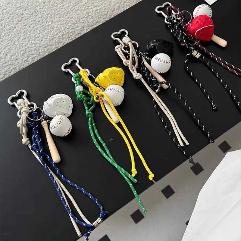 Keychains Lanyards Handmade Woven Braided Keychain Bag Pendant Phone Ornament Hanging Decoration Cool Cute Tassel Sweet Key Buckle H250115