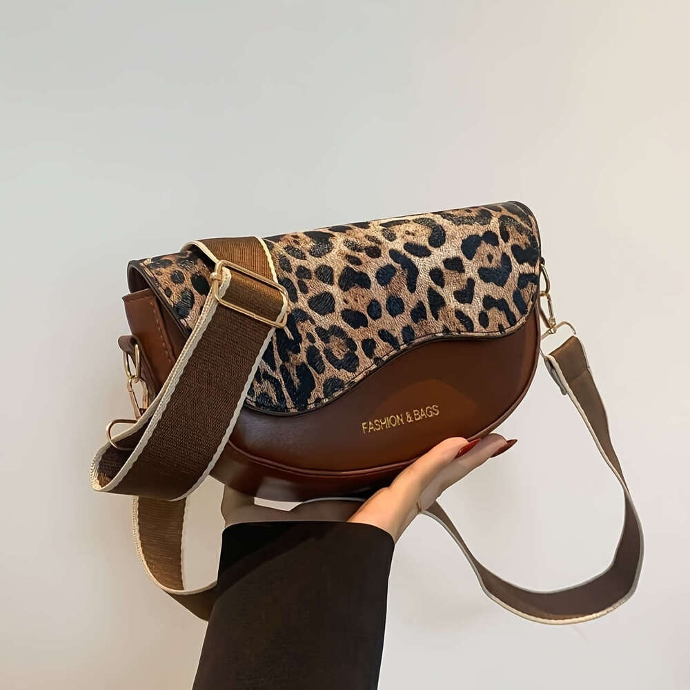 1 piece style crossbody bag, women's solid color, with leopard print flip cover, magnetic buckle, artificial leather lining