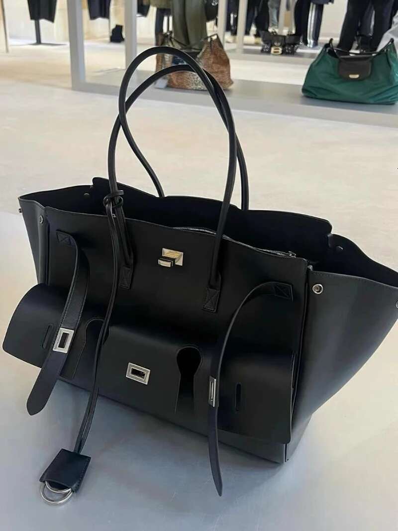 Women Tote Underarm Pouch Large Capacity Pu Leather Shoulder Retro Crossbody Bag Casual Portable Bucket Bags Handbag