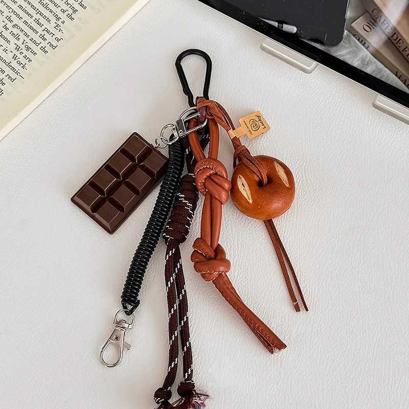 Keychains Lanyards Autumn And Winter Brown Lovely Alkali Bread Korean Ins Bag Pendant Chocolate Climbing Rope key Chain Decorative Hand H250115