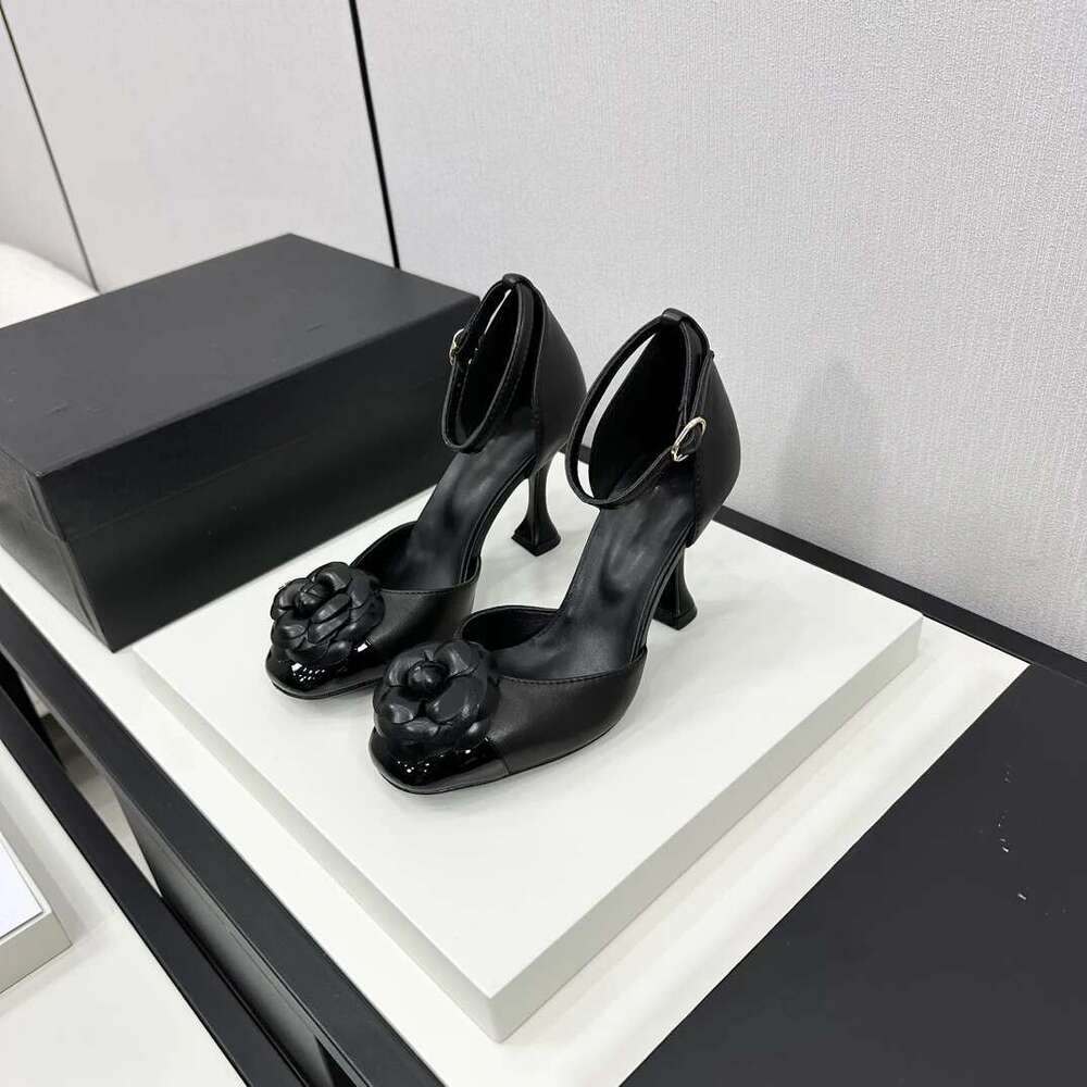 Sexy Sandals Ankle Strap Fashion wer Decoration Brand Designer Shoes 2024 New Women's Heels Pumps Sandalias
