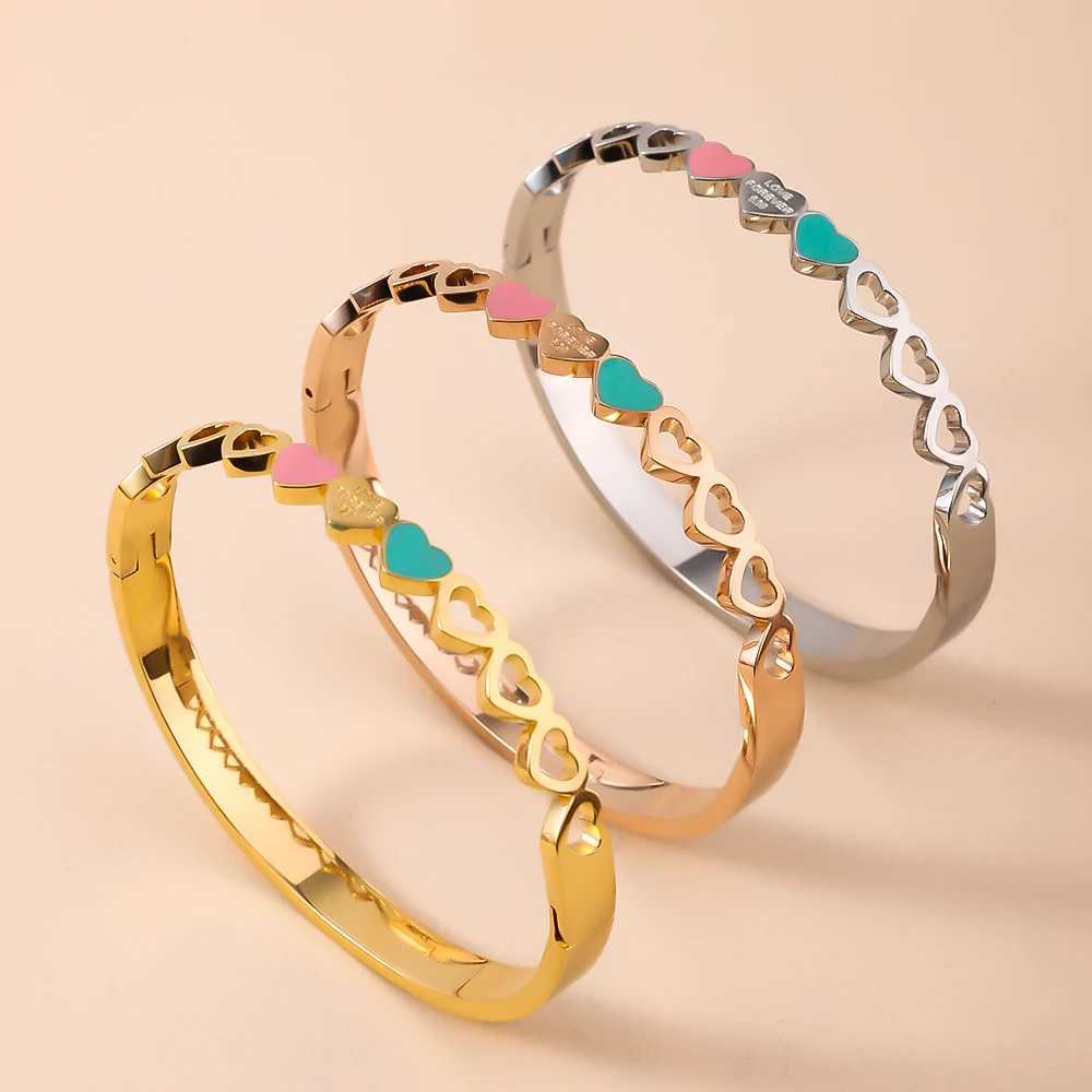 Chain Forever Love Gold Color Metal Heart Bracelets Bangles Blue Pink Enamel Bracelet For Women party Fashion Jewelry Gift H250115