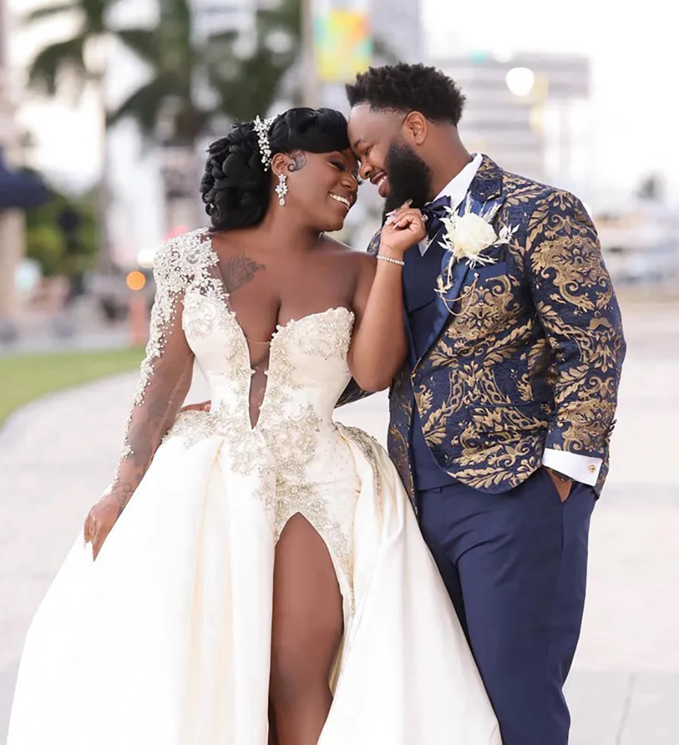 African Nigeria Wedding Dress for Bride Plus Size Bridal Gowns One Shoulder Long Sleeves Side Split Marriage Dress Black