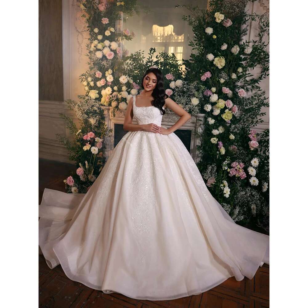 Elegant Square Neck Ball Gown Wedding Lace Applique Sleeveless Dress Custom Princess Bridal Dresses 6660311