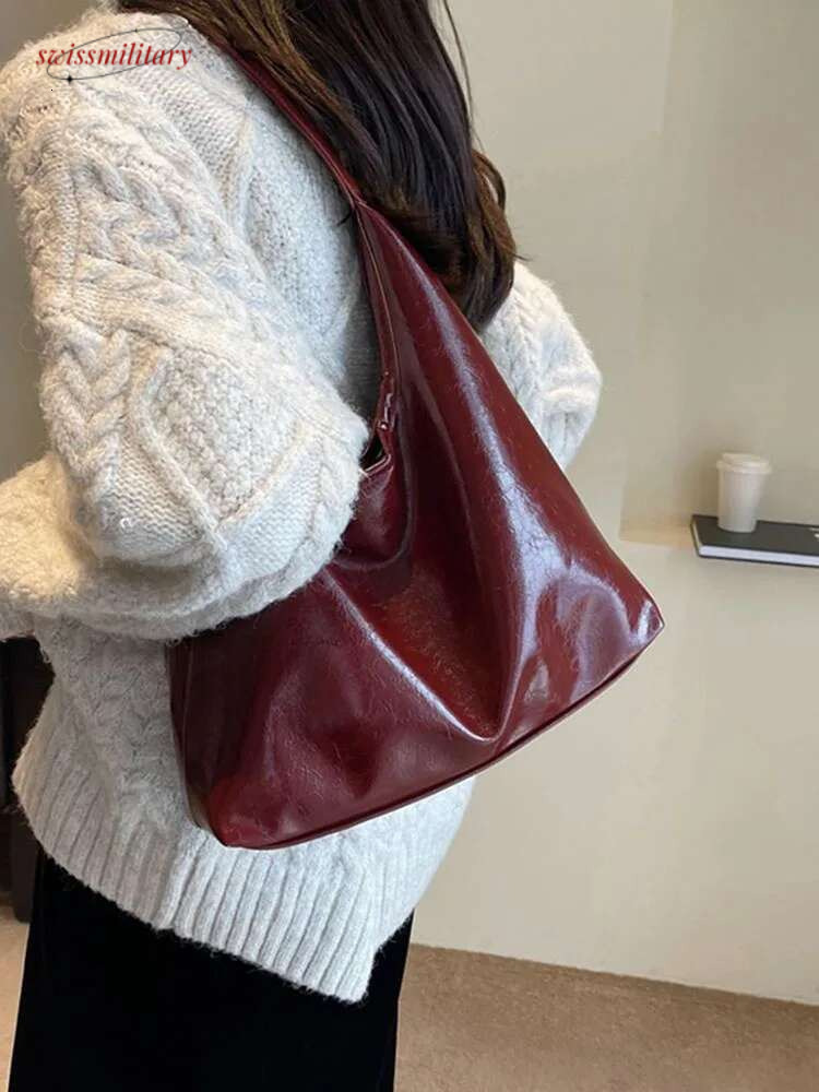 Large Capacity Red Bag For Women 2024 New Retro Texture Single Shoulder Tote Bags Fashion Versatile Casual Ladies Handbags swissmilitary